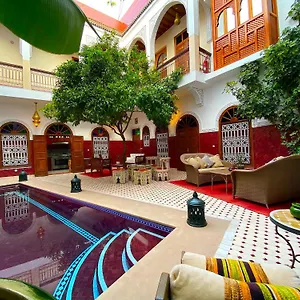 riad-la-perle-rouge.marrakeshhotelsmorocco.com/